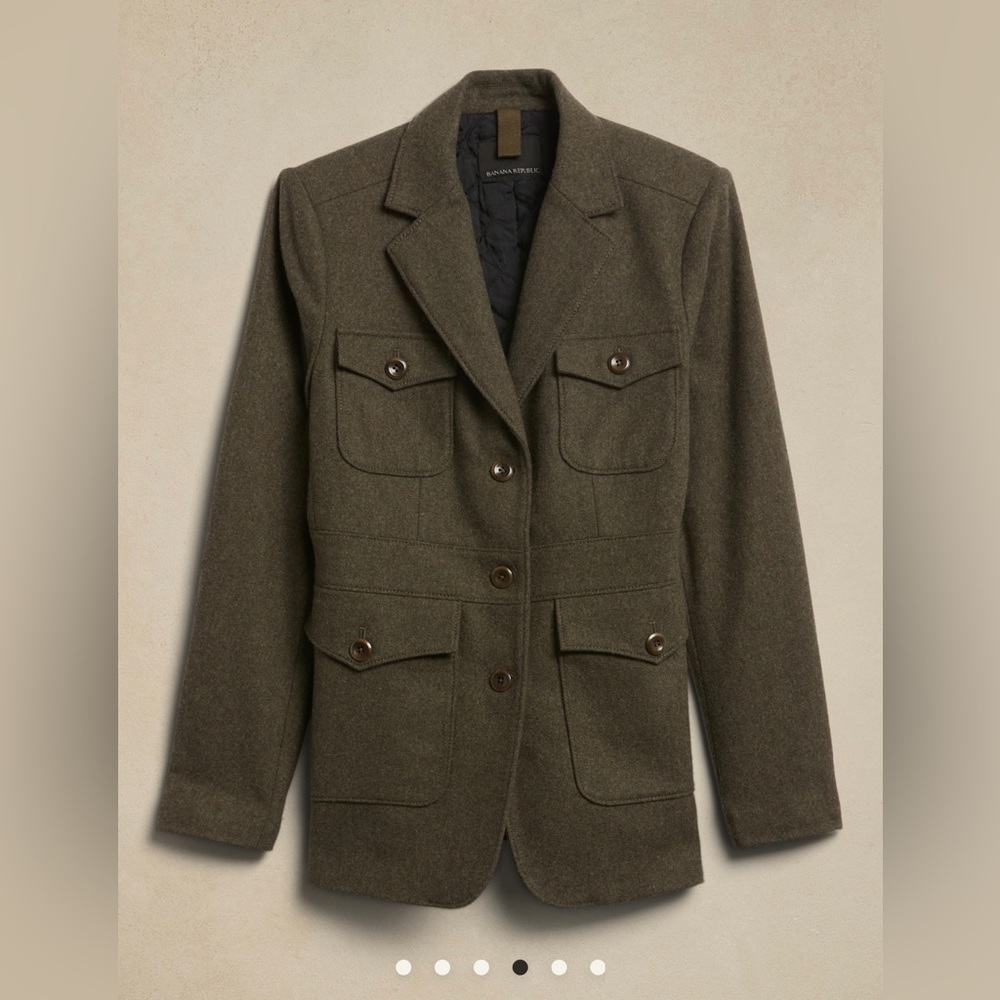 NWT Expedition Blazer - Banana Republic - Size 0 - wool blend